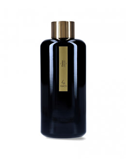 Dama body oil