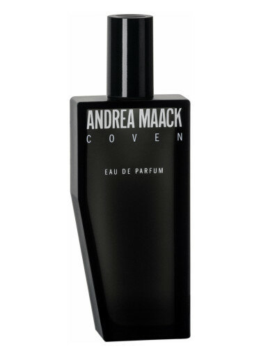 Andrea Maack Coven